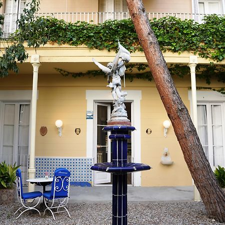 Hotel Medium Renaixenca Сиджес Экстерьер фото